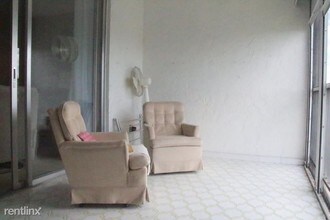 14671 Bonaire Blvd-Unit -Apt 502 in Delray Beach, FL - Building Photo - Building Photo