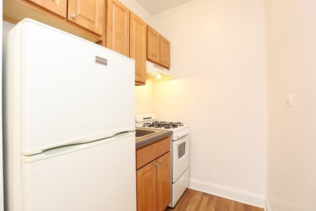 1742 N Humboldt Blvd, Unit 701 in Chicago, IL - Foto de edificio - Building Photo