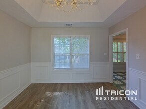 1384 Claredon Dr NW in Lawrenceville, GA - Building Photo - Building Photo