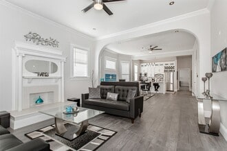 4719 Junius St, Unit 1 in Dallas, TX - Building Photo - Building Photo