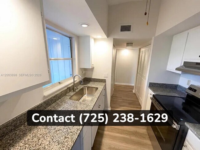 28442 SW 141st Pl in Homestead, FL - Building Photo - Building Photo