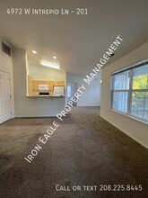 4972 W Intrepid Ln-Unit -201 in Boise, ID - Building Photo - Building Photo
