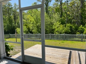 3320 Player Ln in Morehead City, NC - Building Photo - Building Photo