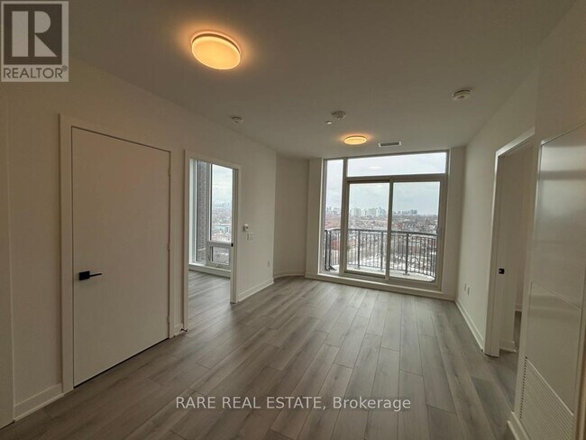 1185 Dupont St in Toronto, ON - Building Photo - Building Photo