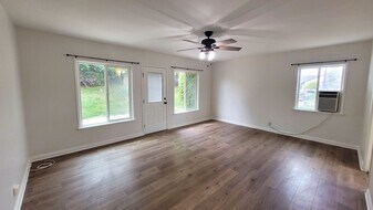 11303 Edderton Ave in Whittier, CA - Building Photo