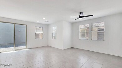 25160 N 142nd Dr in Surprise, AZ - Building Photo - Building Photo