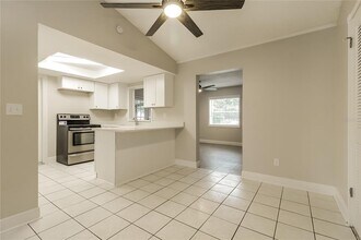506 Providence Blvd in Deltona, FL - Building Photo - Building Photo