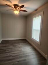 109 S Warren Ave, Unit 1 in Big Rapids, MI - Foto de edificio - Building Photo