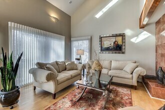 11 Beethoven Ave in Newton, MA - Building Photo - Building Photo