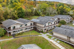Butter Brook Hill Apartments in New Haven, CT - Building Photo
