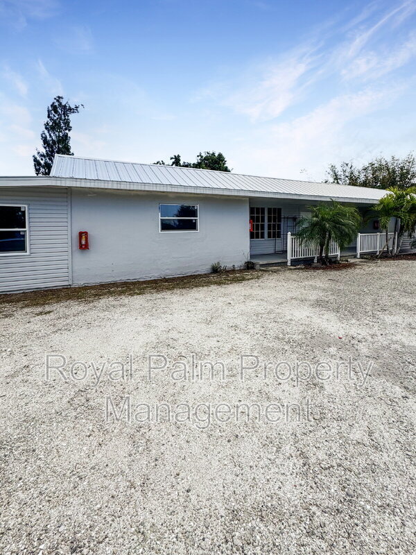 property at 15206 Stringfellow Rd