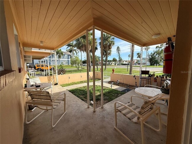 6705 Gulf Winds Dr in St Pete Beach, FL - Building Photo - Building Photo