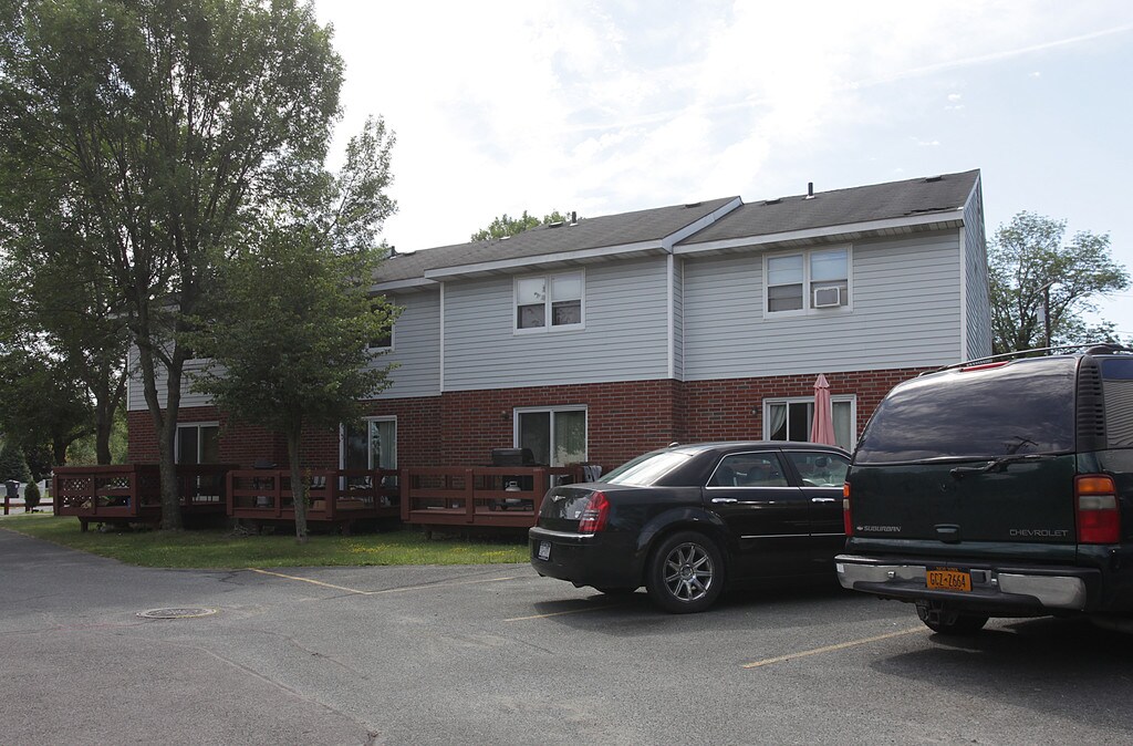 Shaker Heights Apartments Latham, NY Apartments For Rent