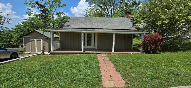 property at 513 Blue Ridge Ave