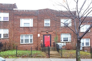 1235 Holbrook Ter NE in Washington, DC - Building Photo