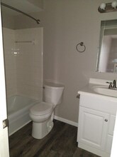 2647 Eastgate Rd, Unit 2534-18 in Toledo, OH - Foto de edificio - Building Photo