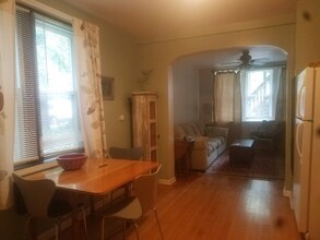 1546 W Fry St in Chicago, IL - Building Photo - Building Photo