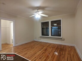 546 W Wellington Ave, Unit #540-210 Apartamentos