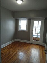 9 Delwood Rd-Unit -9 Delwood Upper in Kenmore, NY - Building Photo - Building Photo