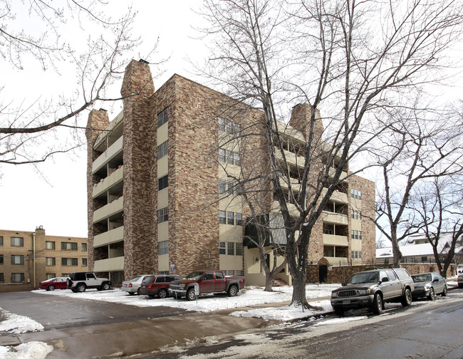 Pennsylvania Park in Denver, CO - Foto de edificio - Building Photo