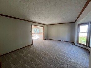 201 Castellow Ct in Yorktown, VA - Building Photo - Building Photo