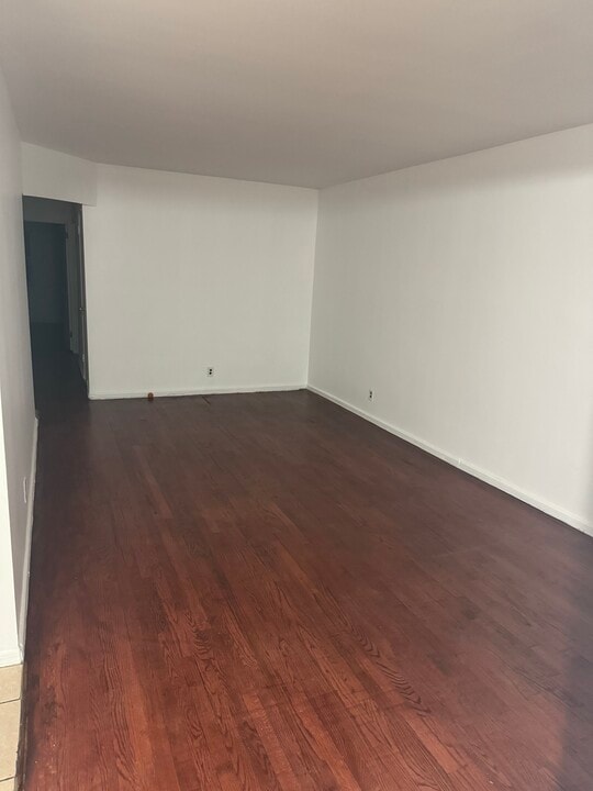 605 E 84th St in Brooklyn, NY - Building Photo