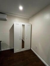 7305 SW 135th Ct in Miami, FL - Foto de edificio - Building Photo