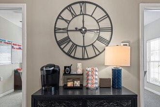 Village West Apartments II in Auburn, AL - Building Photo - Building Photo