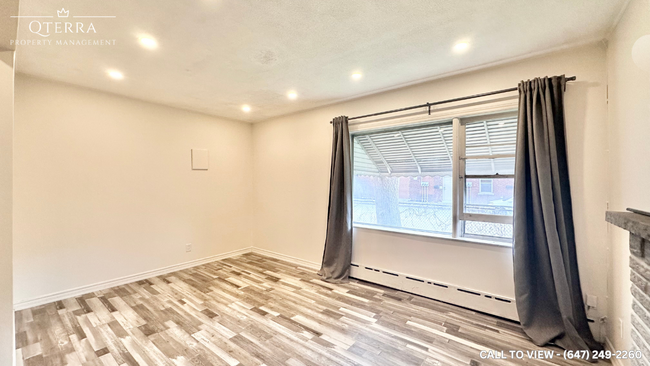 property at 125 Queens Av