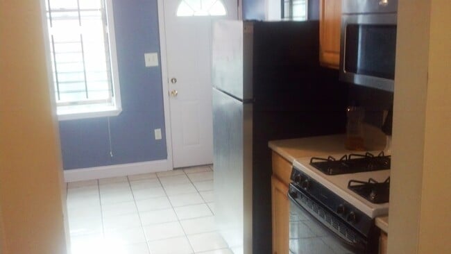 331 Point St in Camden, NJ - Building Photo - Building Photo