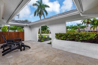 167 Torrey Pines Point in Naples, FL - Building Photo - Building Photo