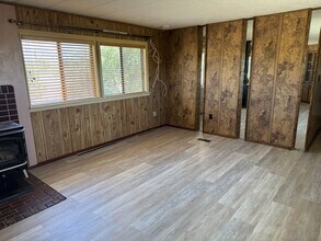 19 Danice Ln in Tijeras, NM - Building Photo - Building Photo
