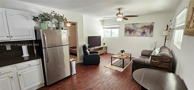 property at 1701 Shenandoah St