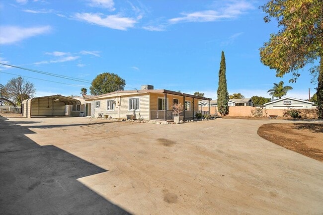 4270 Woodward in Norco, CA - Building Photo - Building Photo