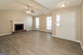 7762 Briar Forest Ln in Riverdale, GA - Building Photo - Building Photo