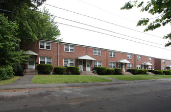 Lauren Scott Apartments in East Hartford, CT - Building Photo - Building Photo