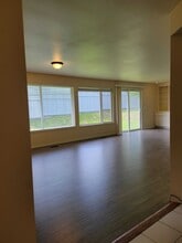 163 Hurricane Ridge Dr in Sequim, WA - Building Photo - Building Photo