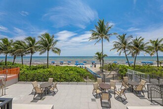 1985 S Ocean Dr in Hallandale Beach, FL - Foto de edificio - Building Photo