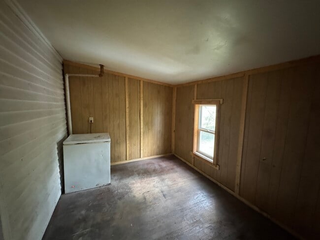 303 Weston Ave in Rothschild, WI - Building Photo - Building Photo