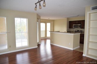 977 Riverside Dr-Unit -221 in Coral Springs, FL - Building Photo - Building Photo