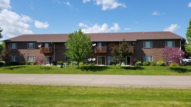 Edgewood Estates Apartment Complex in White Lake, WI - Building Photo - Building Photo