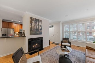 1008 Portland Ave in Minneapolis, MN - Building Photo - Building Photo