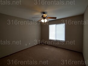 2320 S Goebel Cir in Wichita, KS - Building Photo - Building Photo