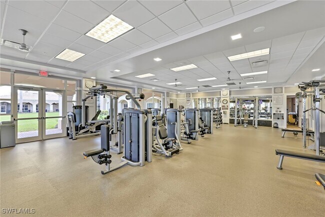 8685 Erice Ct in Naples, FL - Building Photo - Building Photo