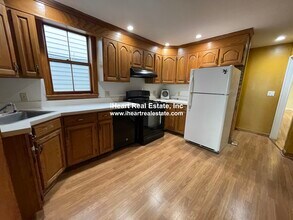 338 K St, Unit #1 in Boston, MA - Building Photo - Building Photo