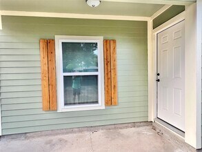 1010 15th Ave N in Texas City, TX - Foto de edificio - Building Photo