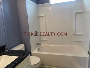 37-37 Wellesley St in Rochester, NY - Building Photo - Building Photo