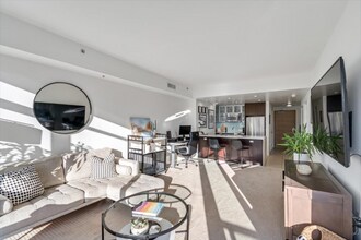 1441 Ninth Ave in San Diego, CA - Foto de edificio - Building Photo