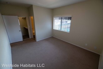 711 N Sweetzer Ave in Los Angeles, CA - Building Photo - Building Photo