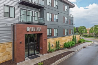 Ventana in Wayzata, MN - Building Photo - Building Photo